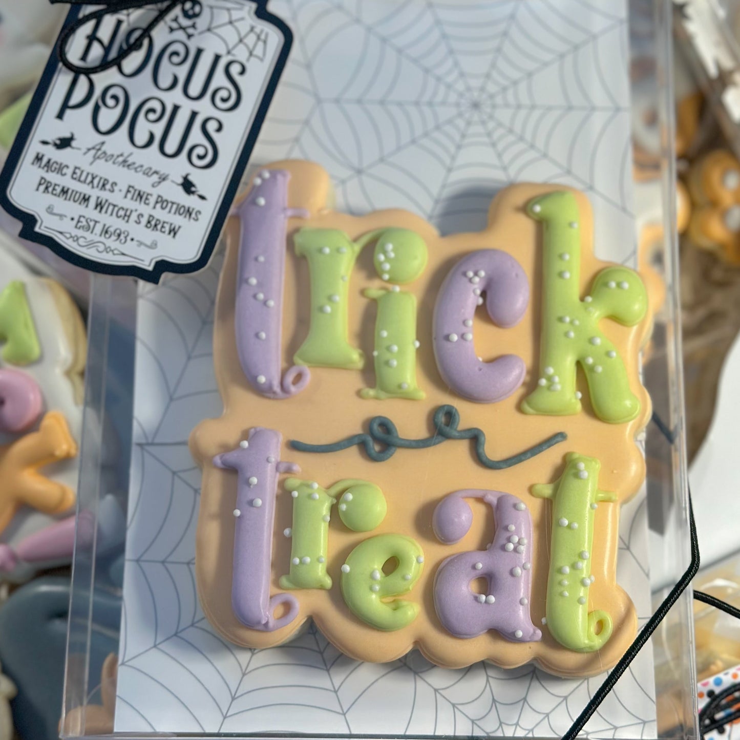 Trick or Treat, Individual Extra Large Cookie