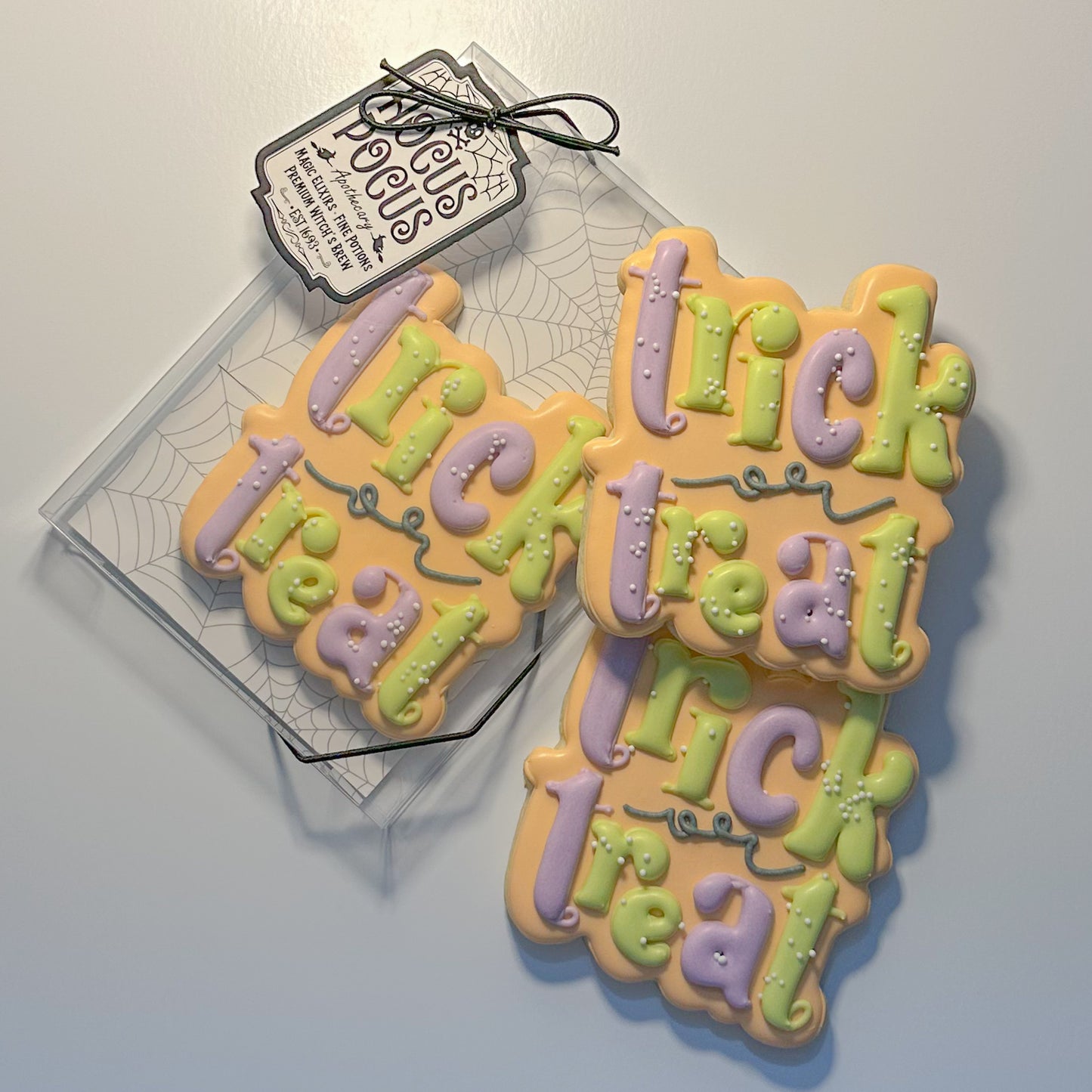Trick or Treat, Individual Extra Large Cookie